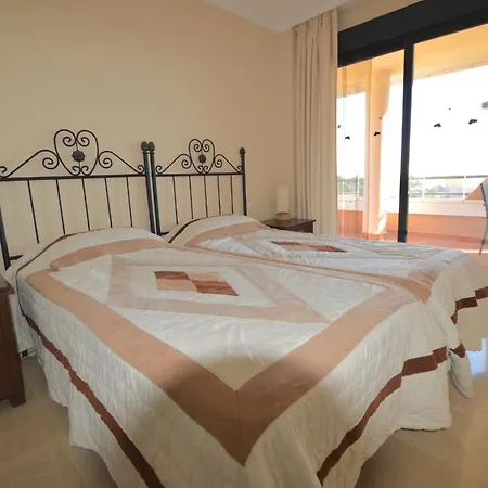 Apartment Sun Hill Pacos 2 Bed *