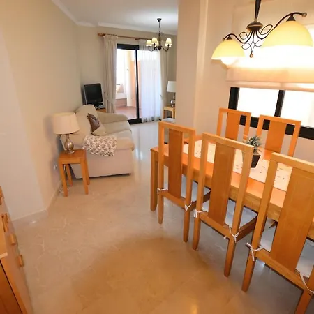 Sun Hill Pacos 2 Bed Apartment Fuengirola