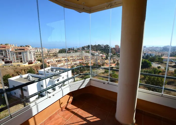 Sun Hill Pacos 2 Bed 아파트 푸엔히롤라
